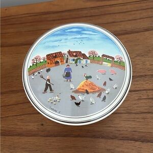 Vtg Villeroy & Boch Naif Laplau Folk Art Porcelain Trinket Box Farm Candy Dish